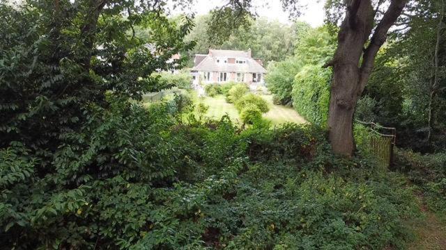 Abacus Bed And Breakfast, Blackwater, Hampshire Камбърли Екстериор снимка